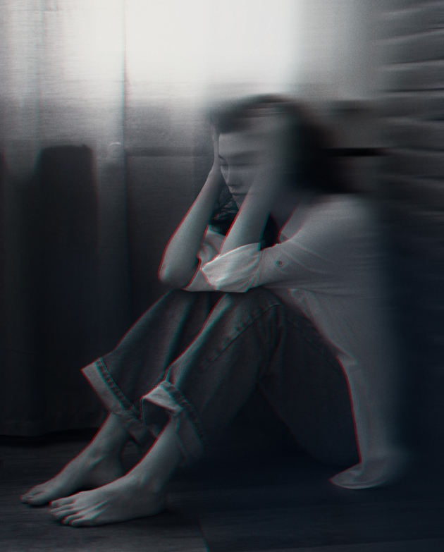 Depression Therapy Image - Talking Minds – Psychotherapist Site Template